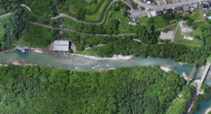 蟹寺発電所 放水口周辺